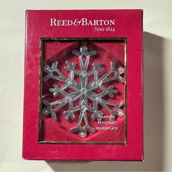 Reed & Barton Winter Wonderland Snowflake Ornament Tarnish Resistant Silverplate - Picture 4 of 4